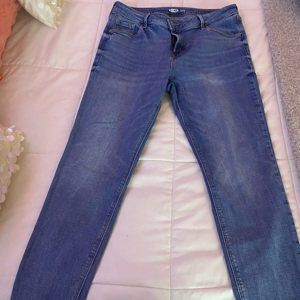 Old navy jeans size 14 in short